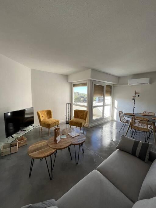 "Lou Mes" Baux-De-Provence Balcon Apartment ภายนอก รูปภาพ